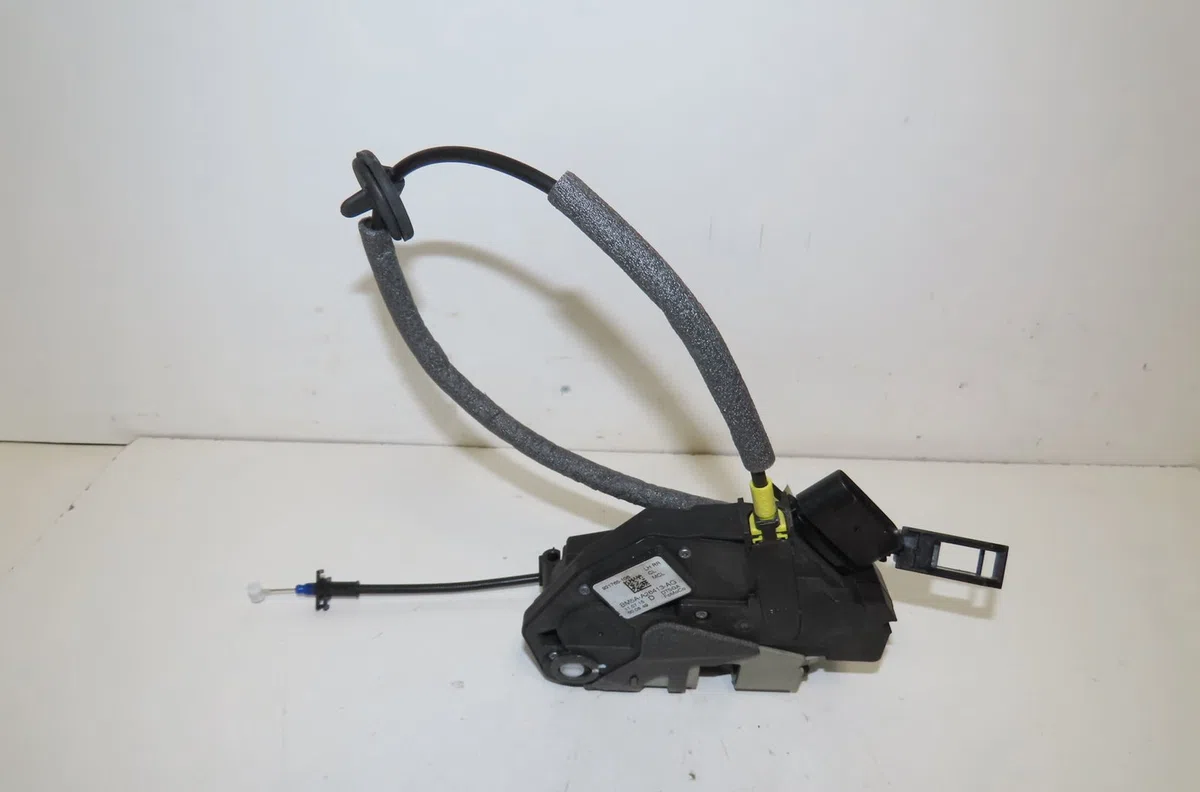 Serrure porte arg Ford KUGA II (DM2) 2.0 tdci (2013-2014) occasion
