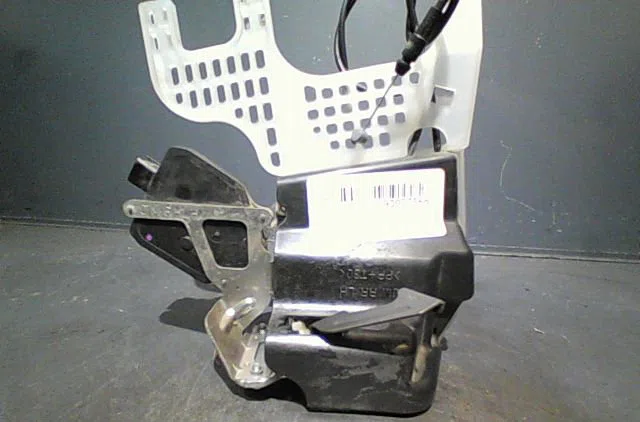 Serrure porte arg Hyundai TUCSON (JM) 2.0 crdi traction intégrale (2004-2010) 5 portes occasion