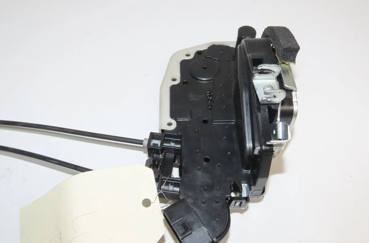 Serrure porte arg Nissan MICRA IV (K13K) 1.2 (2010-2015) occasion