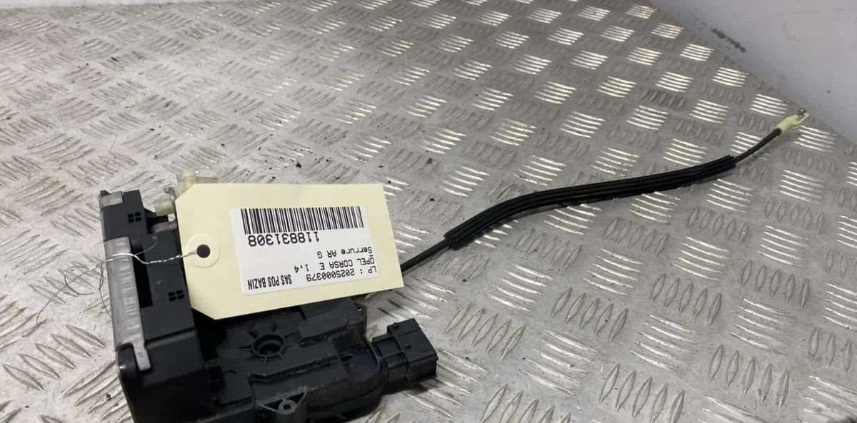 Serrure porte arg OPEL CORSA E occasion