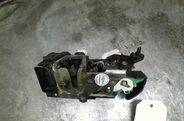 Serrure porte arg Opel FRONTERA B (U99) 2.2 dti (6b_66, 6b_76) (2002-2004) occasion