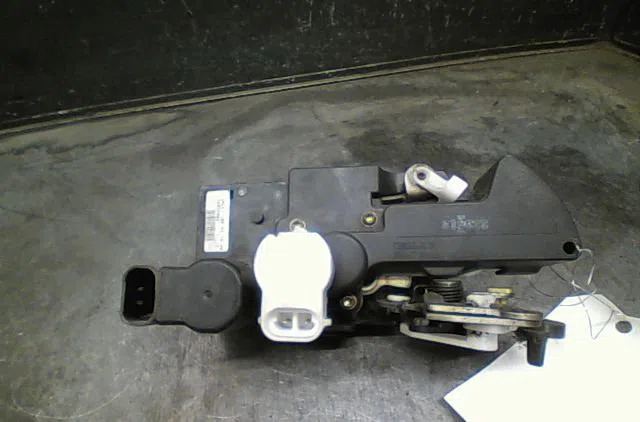Serrure porte arg Opel FRONTERA B (U99) 2.2 dti (6b_66, 6b_76) (2002-2004) occasion