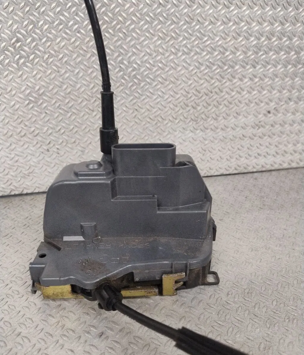 Serrure porte arg Renault SCÉNIC II (JM0-1_) 1.9 dci (jm0g, jm12, jm1g, jm2c) (2003-2006) occasion