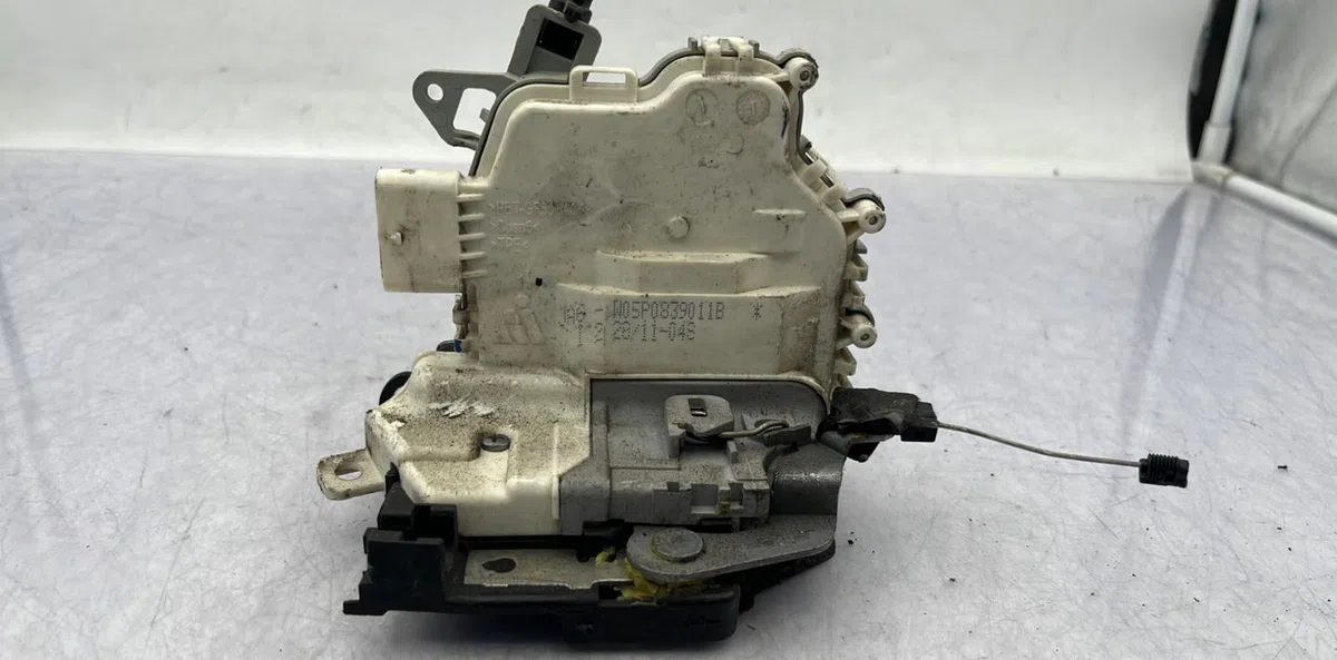 Serrure porte arg SEAT ALTEA PHASE 2 occasion