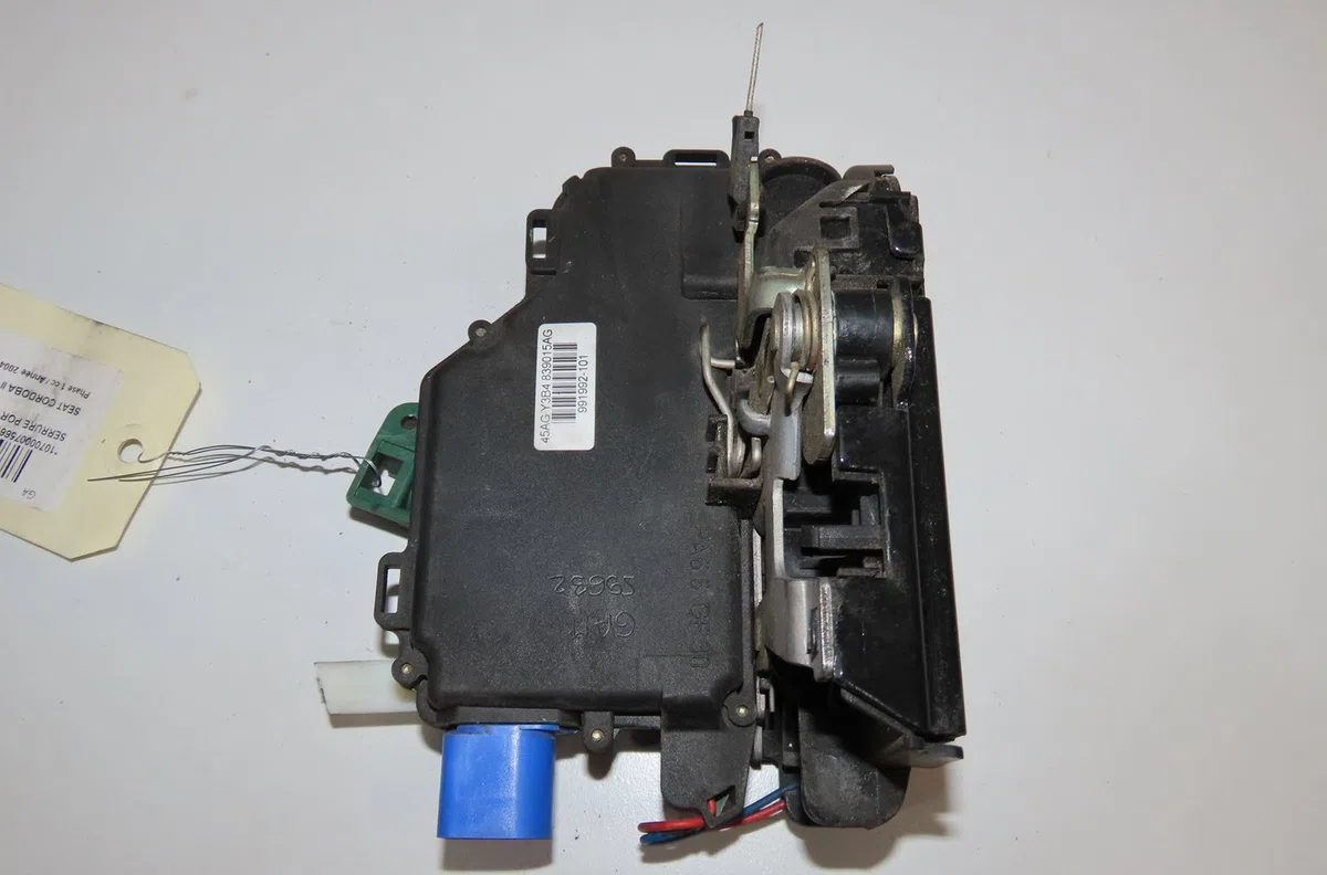 Serrure porte arg Seat CORDOBA (6L2) 1.9 tdi (2002-2009) occasion