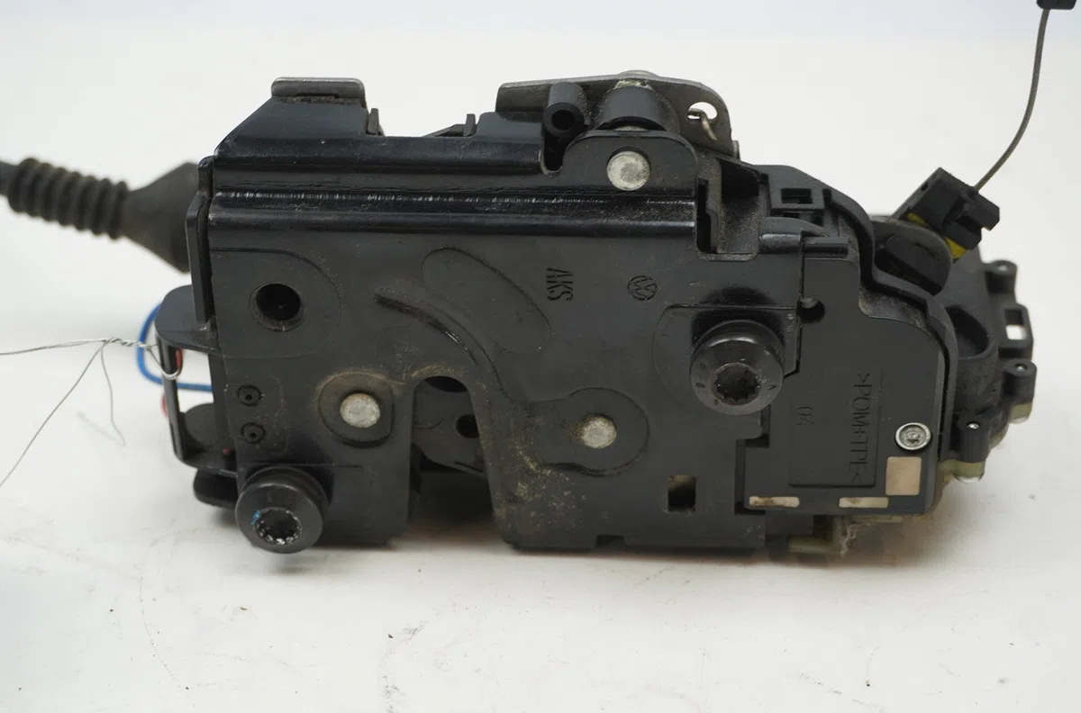 Serrure porte arg Seat IBIZA III (6L1) 1.2 12v (2006-2009) occasion