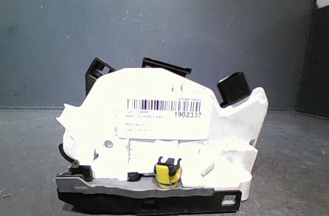 Serrure porte arg Seat IBIZA IV (6J5, 6P1) 1.2 (2009-2011) occasion