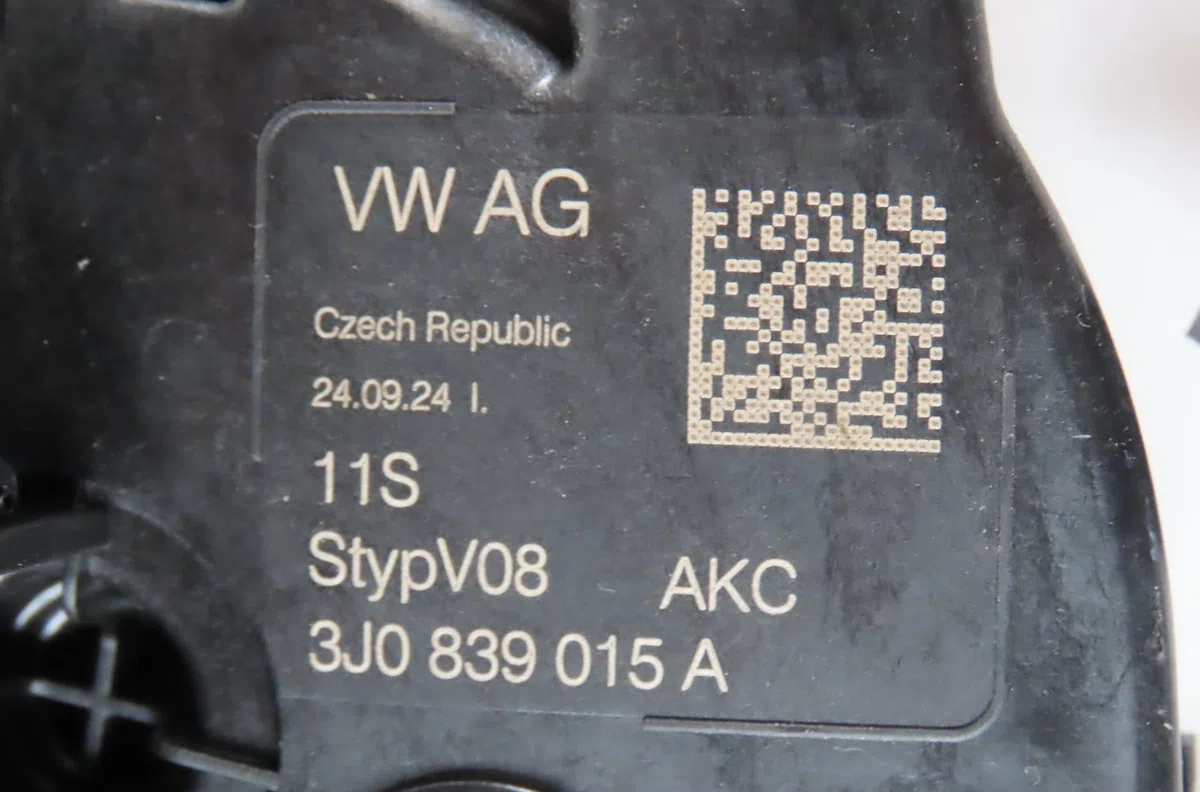 Serrure porte arg Volkswagen GOLF VIII (CD1) 1.5 etsi (2019) occasion