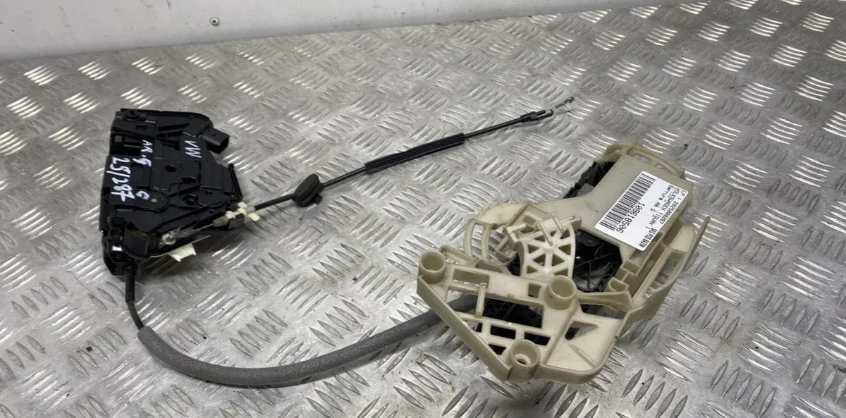 Serrure porte arg VOLKSWAGEN TIGUAN 1 PHASE 2 occasion