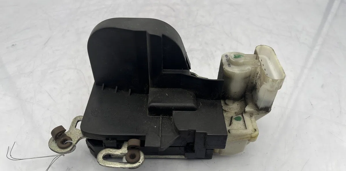 Serrure porte avd ALFA ROMEO 147 PHASE 2 occasion