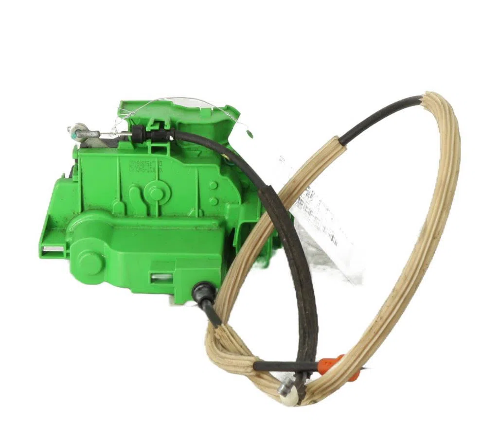 Serrure porte avd Alfa romeo MITO (955_) 1.6 jtdm (955axc1b) (2008-2015) occasion