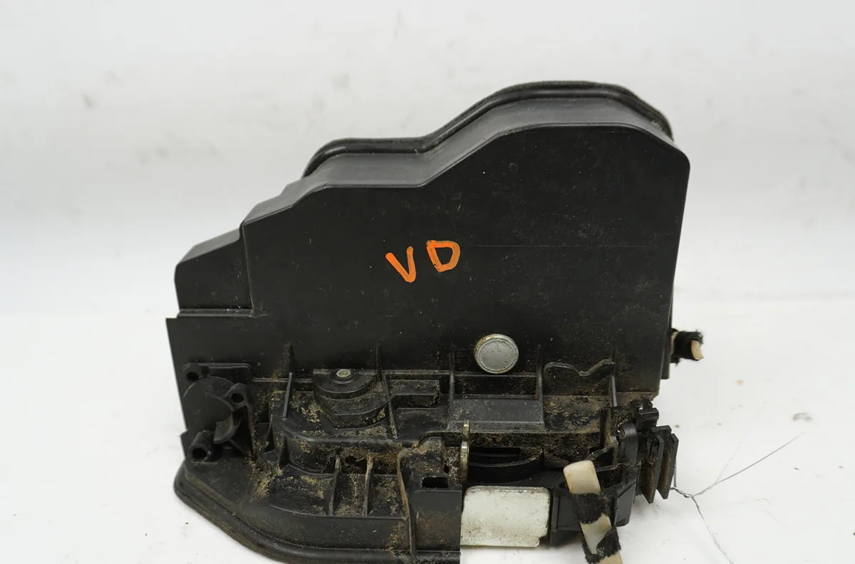 Serrure porte avd B.M.W. SERIE 3 VI  2.0D 136ch occasion