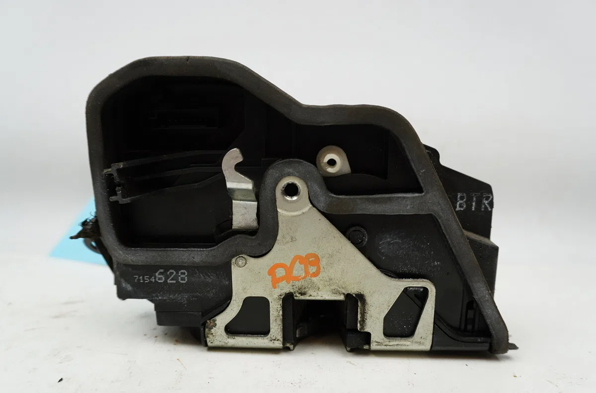 Serrure porte avd Bmw 1 (E87) 116 i (2004-2011) occasion