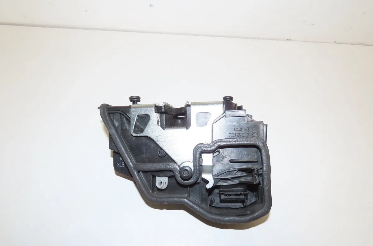Serrure porte avd Bmw 1 (F20) 118 d (2011-2015) occasion