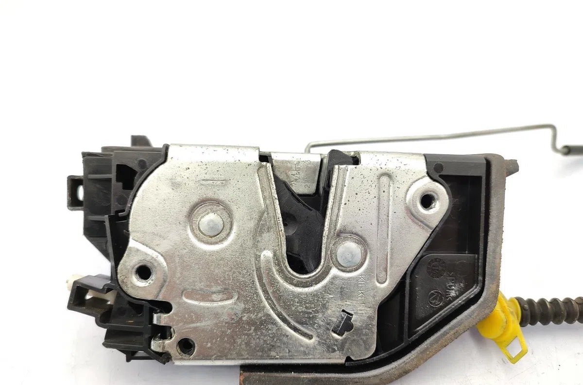 Serrure porte avd BMW SERIE 5 E60 PHASE 2 occasion