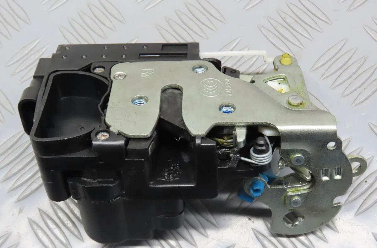 Serrure porte avd Chevrolet AVEO - KALOS 3-5 portes (T250, T255) 1.4 (2008) occasion