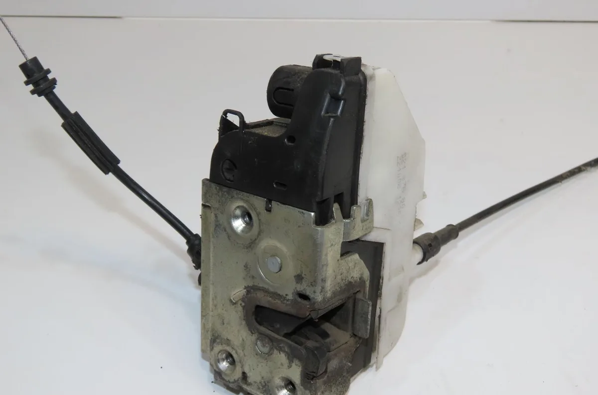 Serrure porte avd Citroen C2 (JM_) 1.1 (2003-2012) 3 portes occasion