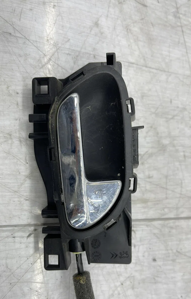 Serrure porte avd CITROEN C3 2 PHASE 1 occasion