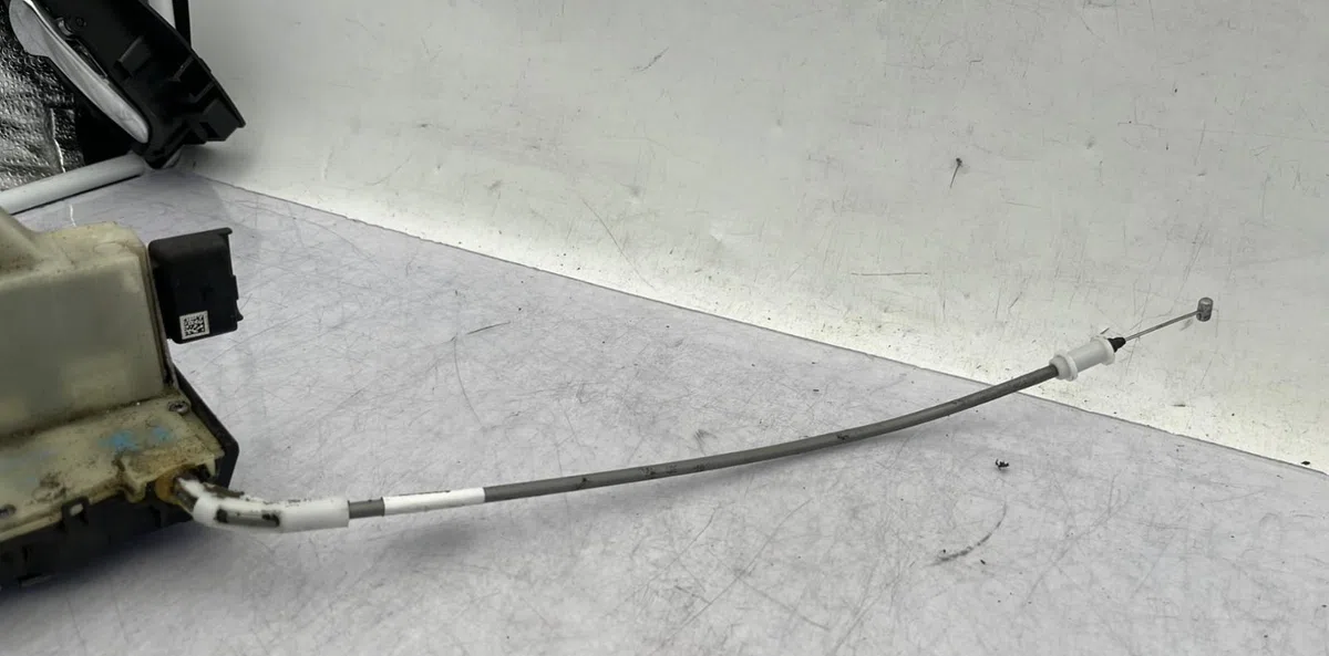 Serrure porte avd CITROEN C4 2 PHASE 1 occasion