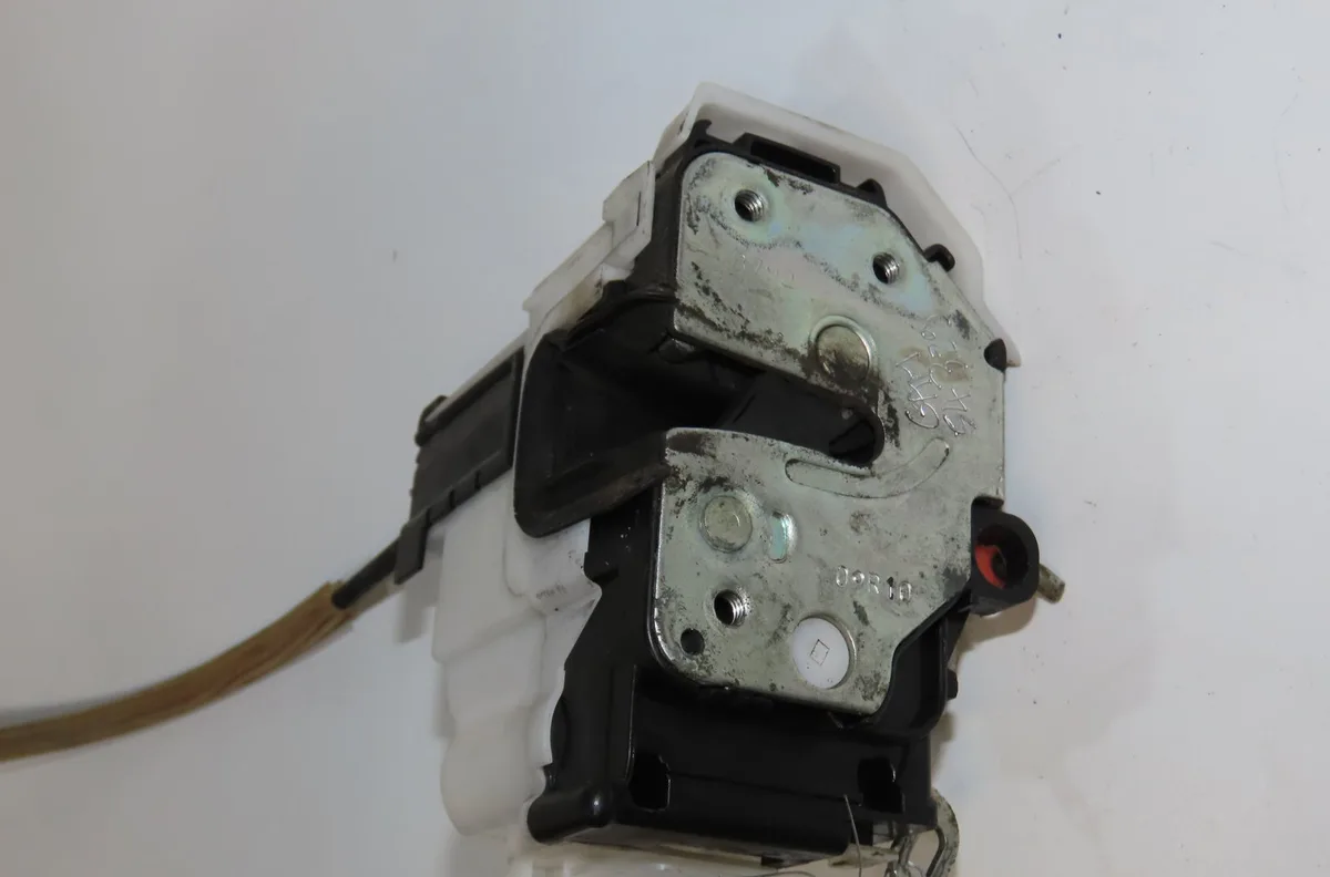Serrure porte avd Citroen NEMO Monospace 1.4 hdi (2009) 5 portes occasion