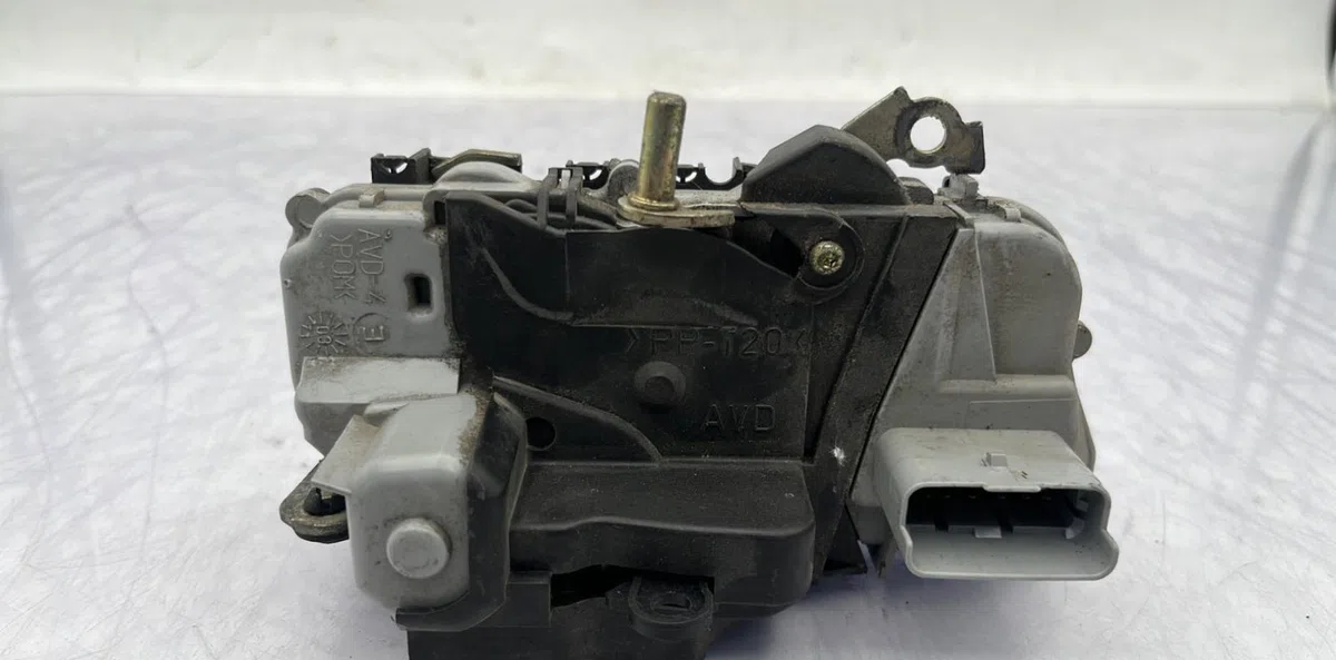 Serrure porte avd CITROEN XSARA PICASSO PHASE 1 occasion