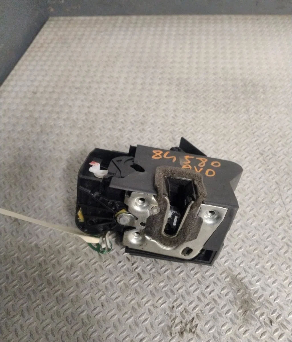 Serrure porte avd Dacia SANDERO III Liberty 125 i.e. (m73) (2012) occasion