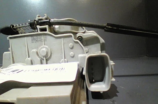 Serrure porte avd Fiat BRAVO II (198_) 1.6 d multijet (198axh1b) (2007-2014) 5 portes occasion