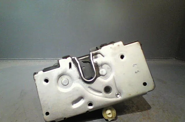 Serrure porte avd Fiat GRANDE PUNTO (199_) 1.3 d multijet (2008) occasion