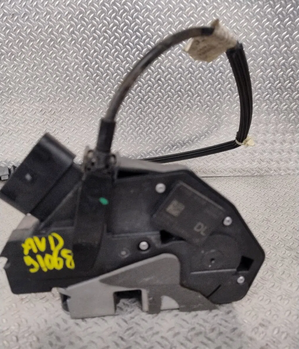 Serrure porte avd Ford C-MAX II (DXA-CB7, DXA-CEU) 1.6 tdci (2010-2019) 5 portes occasion