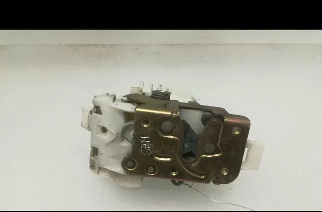 Serrure porte avd Ford MONDEO III (B5Y) 2.0 tdci (2001-2007) 5 portes occasion
