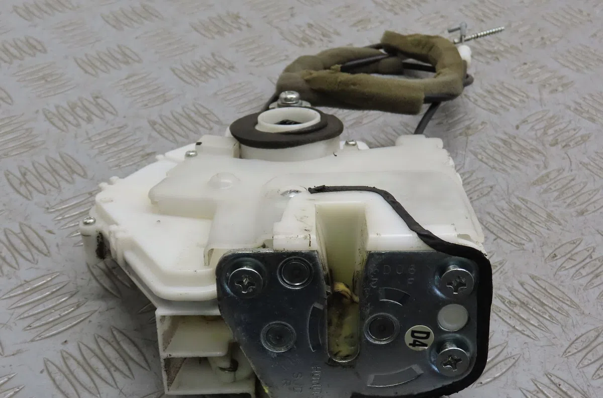 Serrure porte avd Honda FR-V (BE) 2.2 i ctdi (be5) (2005) 5 portes occasion