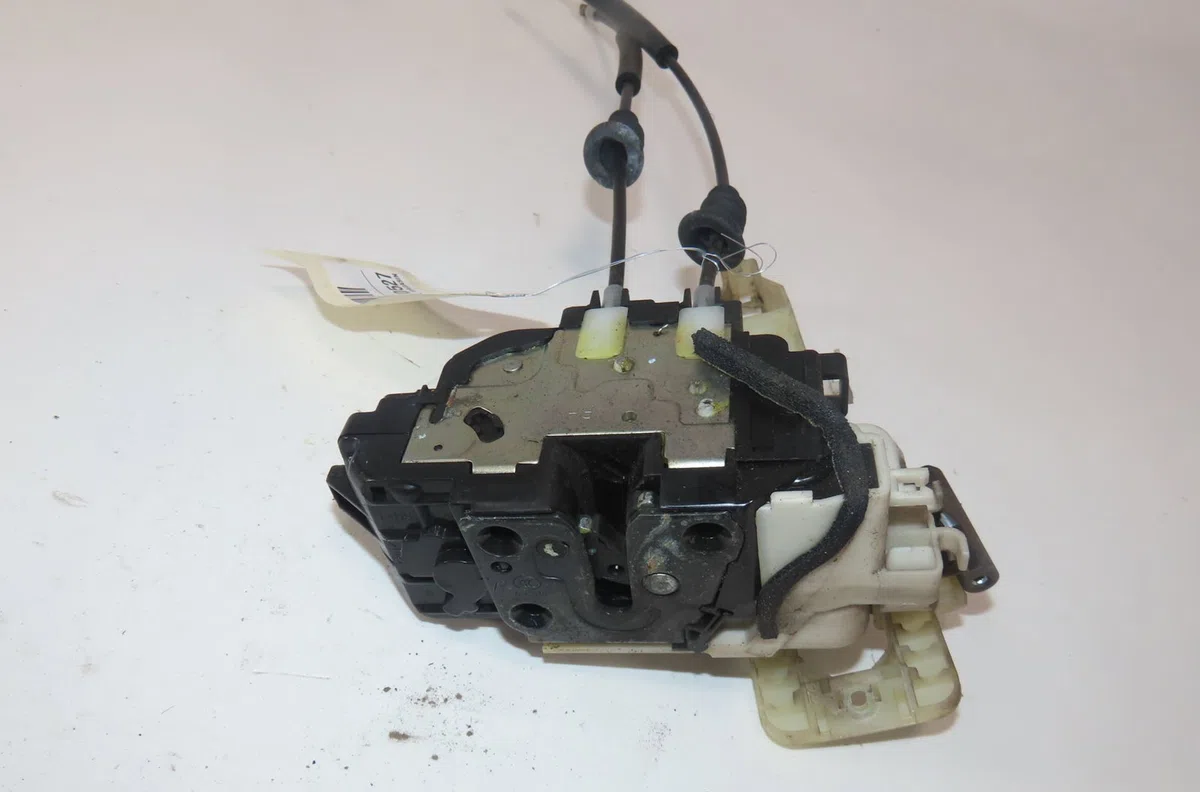Serrure porte avd Hyundai I30 (FD) 1.6 crdi (2007-2011) occasion