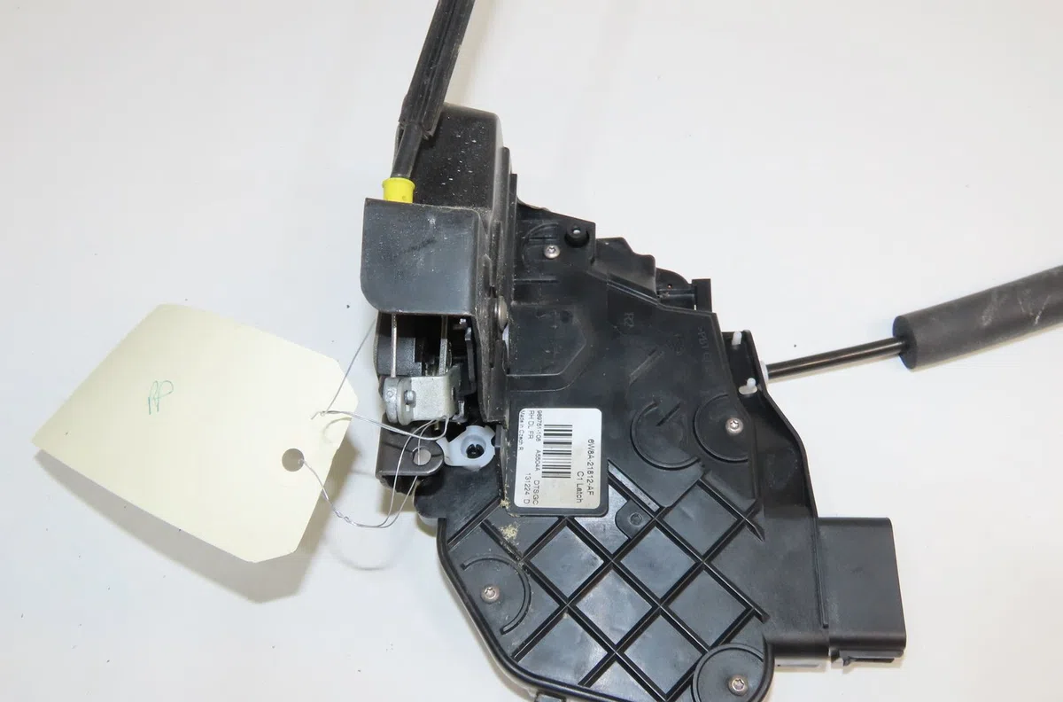 Serrure porte avd Land rover RANGE ROVER EVOQUE (L538) 2.2 d 4x4 (2011-2019) occasion
