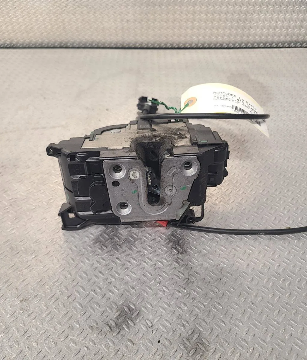 Serrure porte avd Mercedes-benz CITAN Camionnette-Monospace (W415) 109 cdi (415.601, 415.603, 415.605) (2012-2021) occas