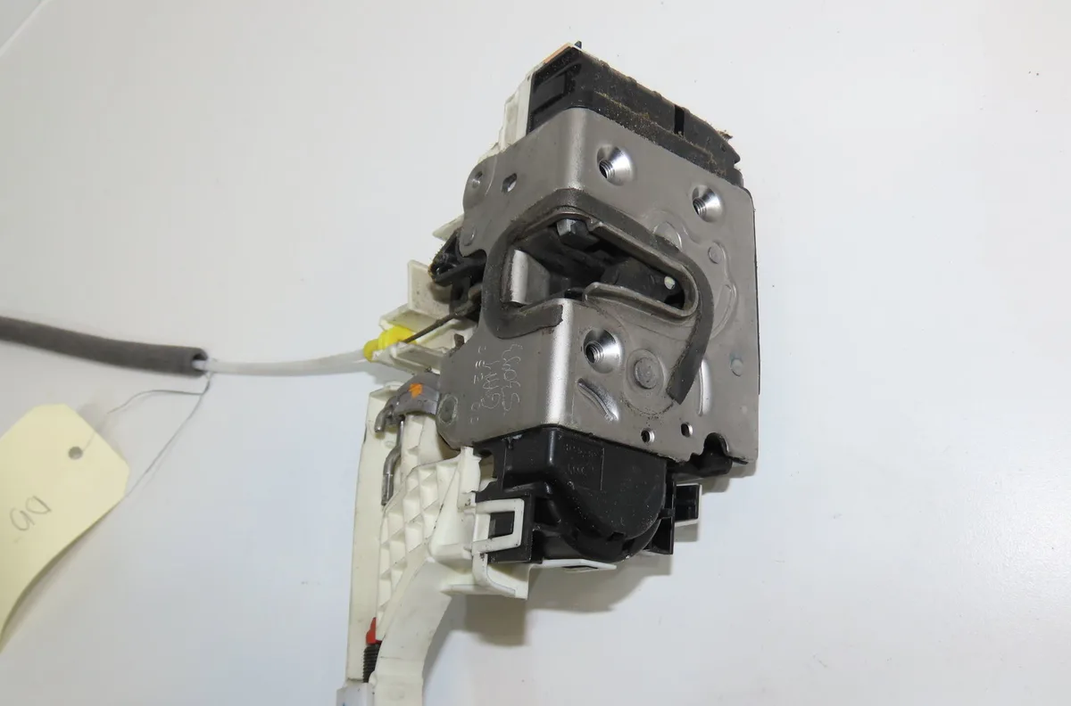 Serrure porte avd Mercedes-benz SPRINTER 3,5-t Camionnette (B906) 313 cdi (906.631, 906.633, 906.635, 906.637) (2009) oc