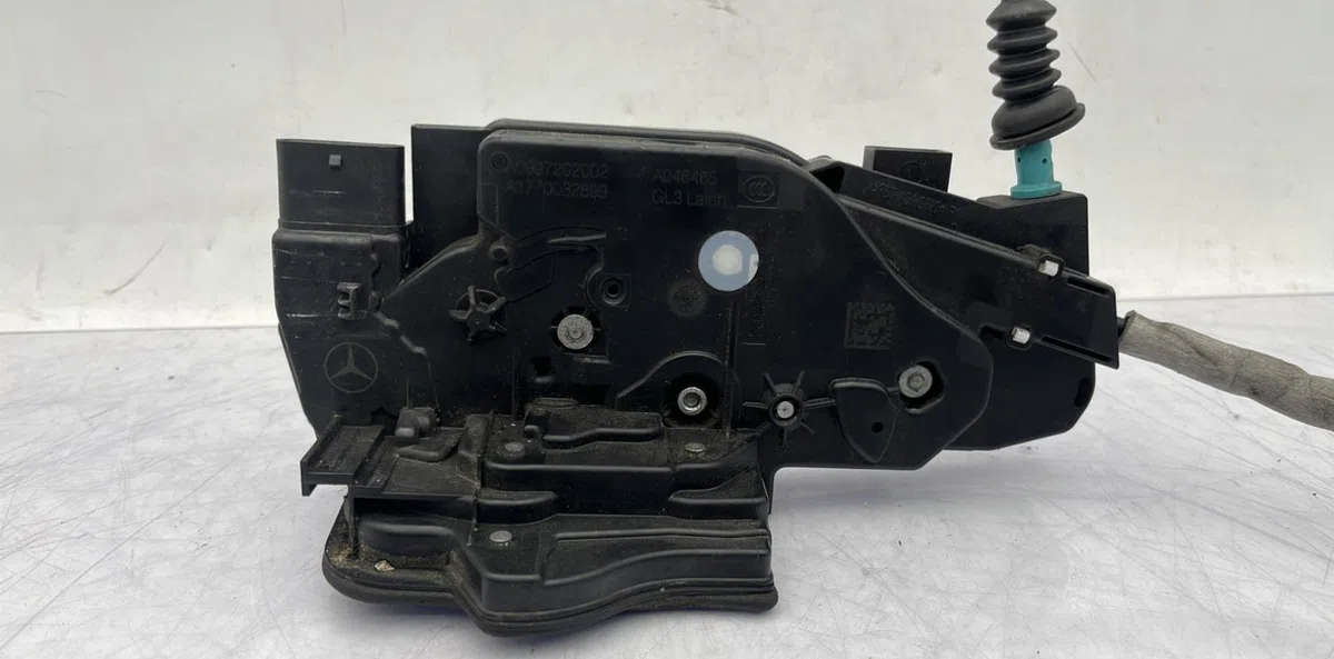 Serrure porte avd MERCEDES CLASSE A 177 PHASE 2 occasion