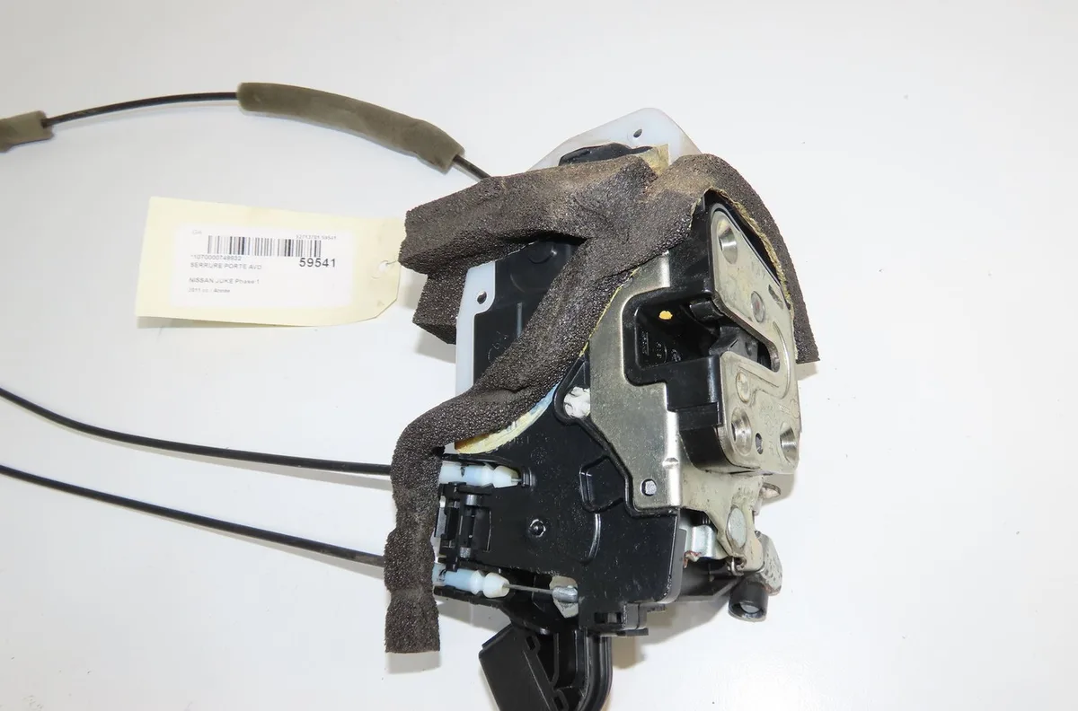 Serrure porte avd Nissan JUKE (F15) 1.6 dig-t 4x4 (2010) occasion