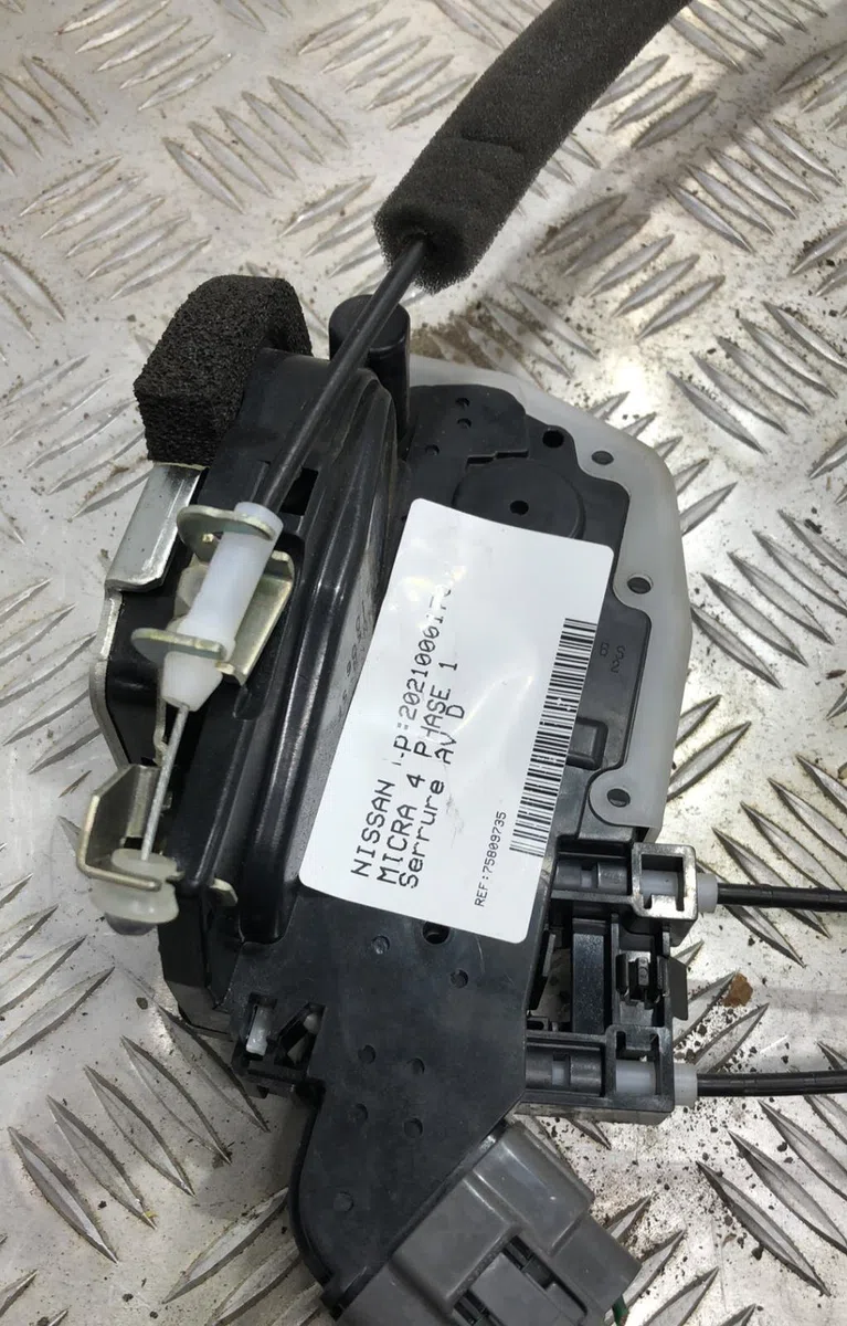 Serrure porte avd NISSAN MICRA 4 PHASE 1 occasion