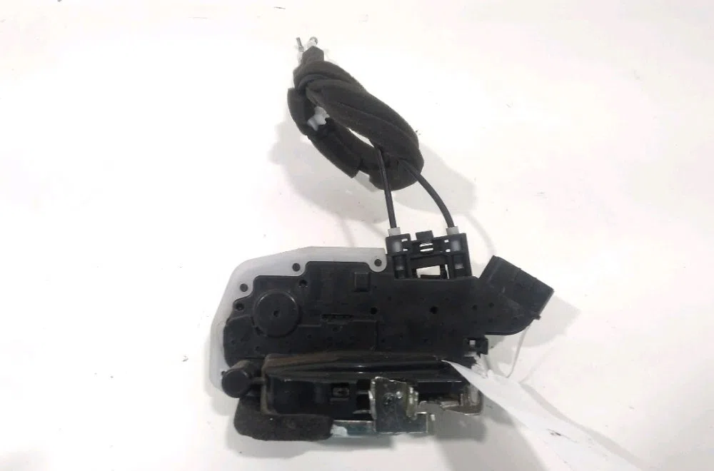 Serrure porte avd Nissan MICRA IV (K13K) 1.2 (2010-2015) occasion