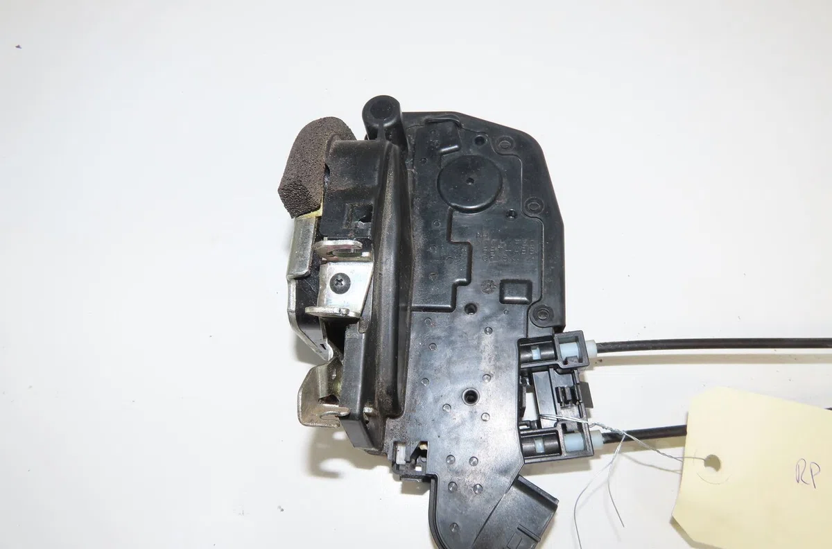 Serrure porte avd Nissan X-TRAIL II (T31) 2.0 dci 4x4 (2007-2013) occasion