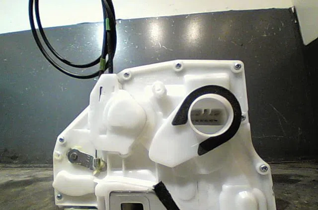 Serrure porte avd Opel AGILA (B) (H08) 1.0 (f68) (2008-2011) occasion