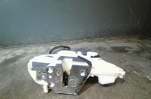 Serrure porte avd Opel AGILA (B) (H08) 1.0 (f68) (2008-2011) occasion