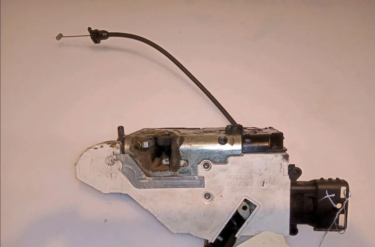 Serrure porte avd Peugeot 207-207 (WA_, WC_) 1.4 hdi (2006-2015) 5 portes occasion