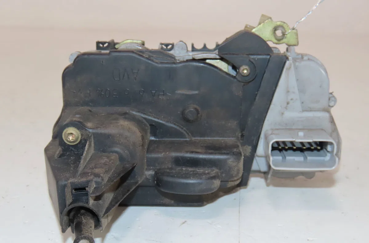 Serrure porte avd Peugeot 307 (3A-C) 2.0 hdi 90 (2000-2007) 5 portes occasion