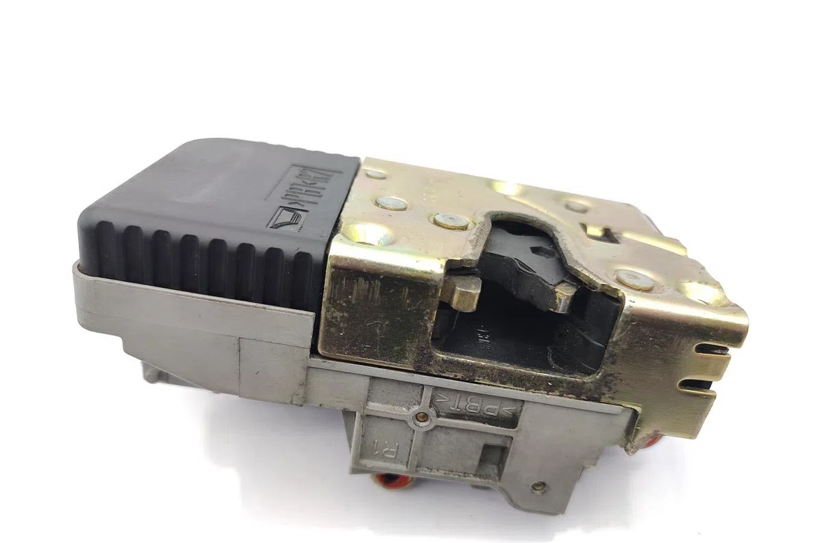 Serrure porte avd PEUGEOT EXPERT 1 PHASE 1 occasion