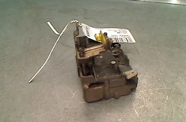 Serrure porte avd RENAULT KANGOO 1998 occasion