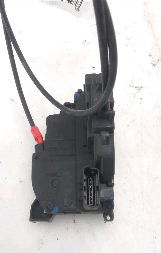 Serrure porte avd Renault KANGOO Express (FW0-1_) 1.5 dci 75 (fw07, fw10, fw04) (2010) 4 portes occasion