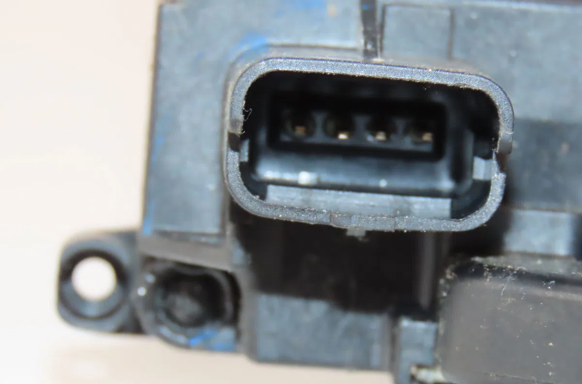 Serrure porte avd Renault LAGUNA III (BT0-1) 1.5 dci (bt00, bt0a, bt0t, bt1j) (2007-2015) 5 portes occasion