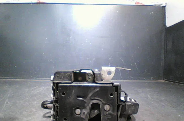 Serrure porte avd Seat IBIZA II (6K1) 1.9 sdi (1996-1999) occasion