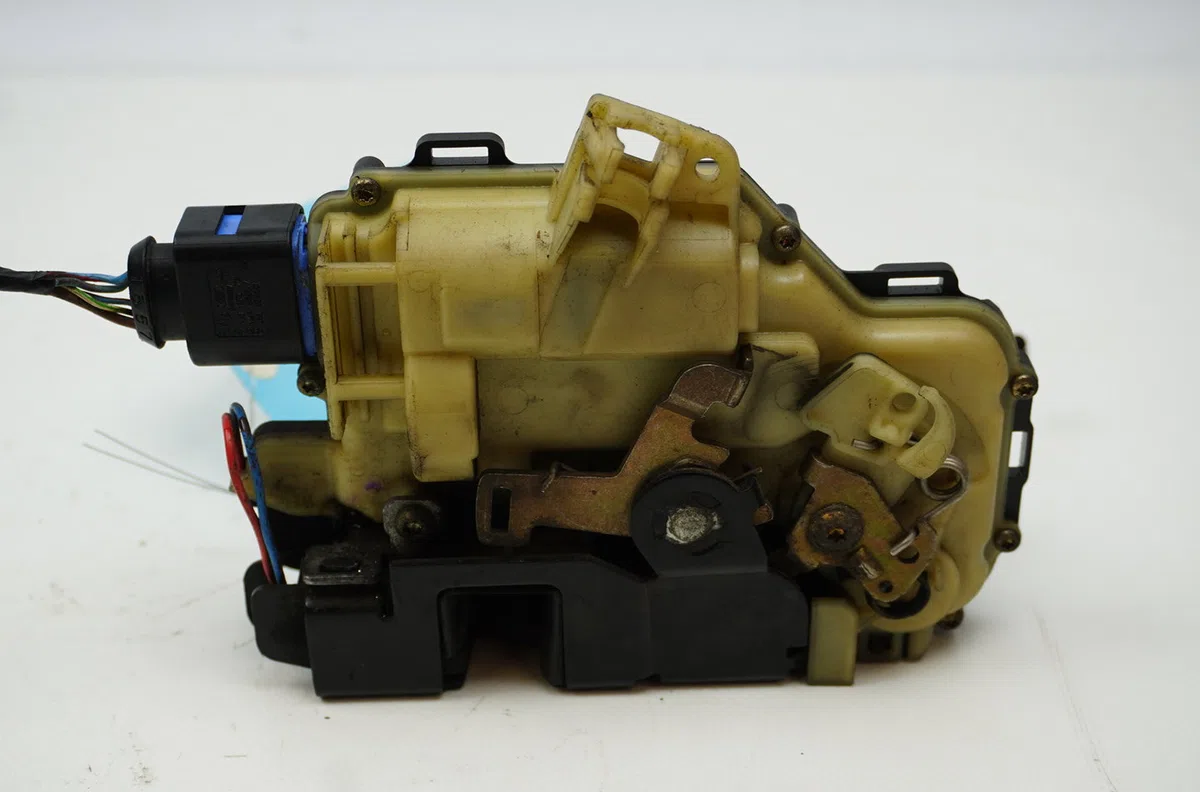 Serrure porte avd Seat IBIZA III (6L1) 1.9 tdi (2002-2009) occasion